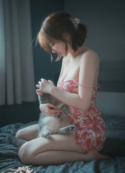 丝袜老师踩我的喷水_不卡在线观看