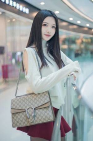 男生女生一起相差差差免费观看_十万网红美女美酱