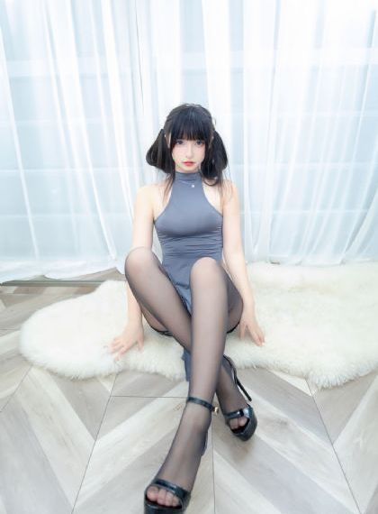 绝色黑寡妇_蓝光超清在线观看