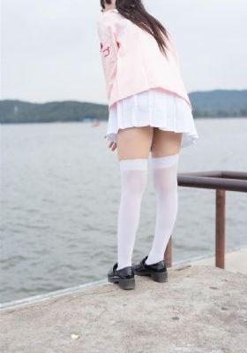 厕所少年在线观看_1080电影完整版