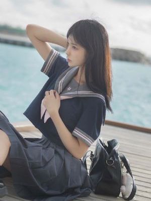 神秘的美容院_午夜在线观看完整版
