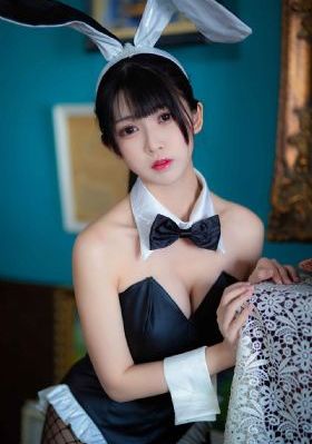 《春宫豪放女》电影_BD在线播放观看